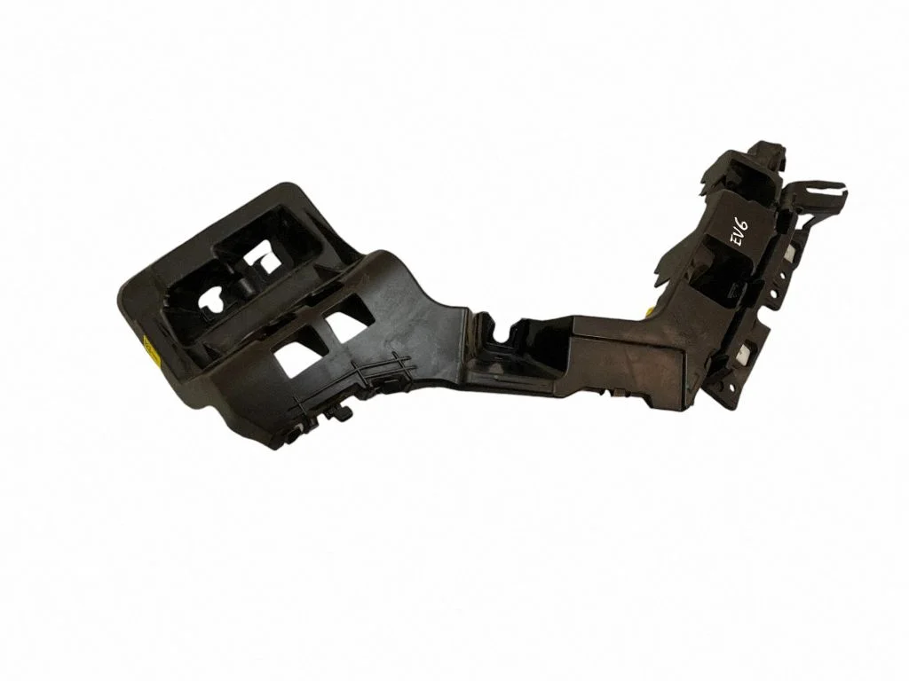 Rear bumper mounting bracket – left