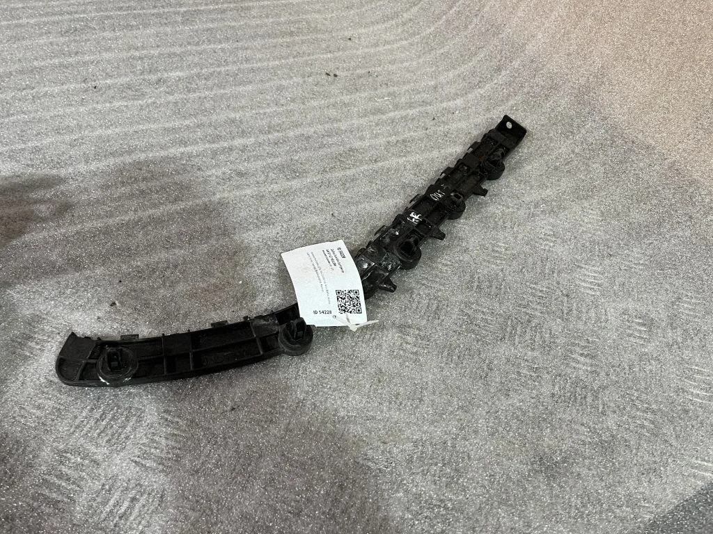 Rear bumper mounting bracket 4B45X