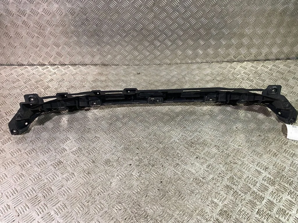 Rear bumper mounting bracket J9D317B861A