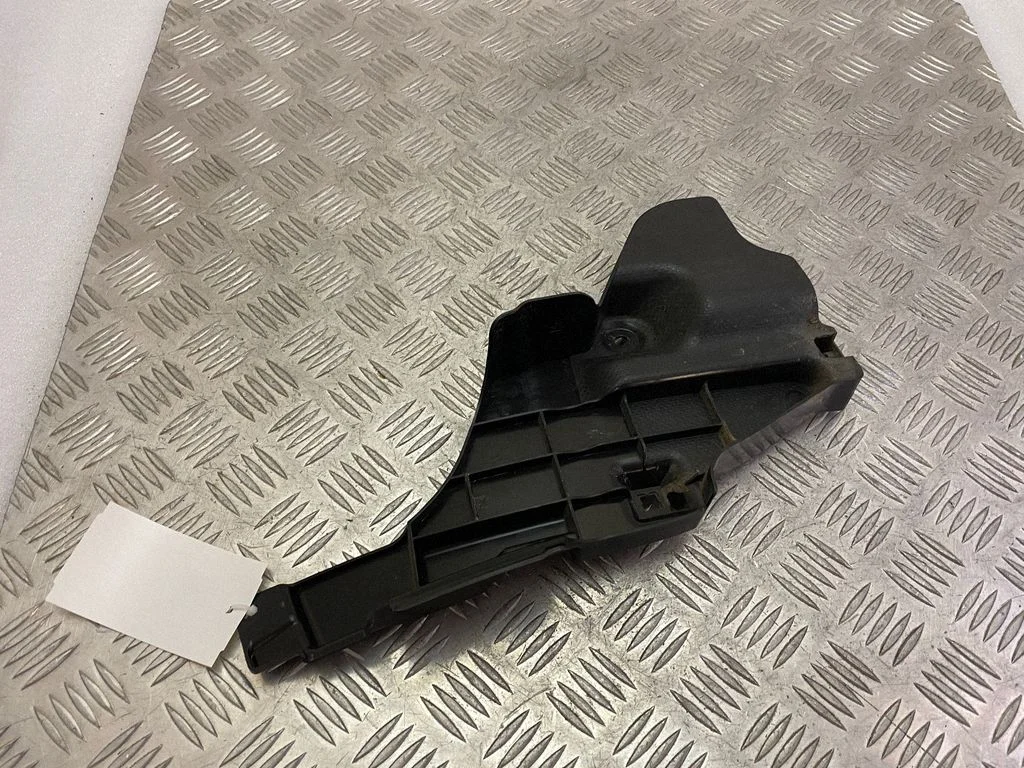 Rear bumper mounting bracket 5256648030