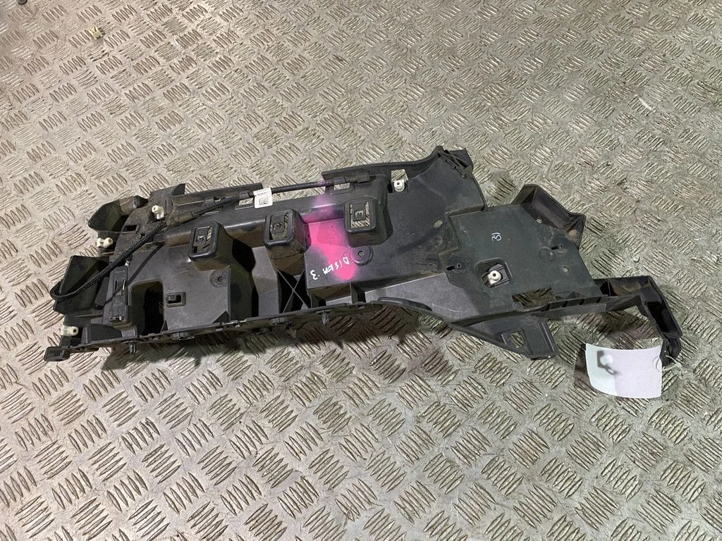 Aizmugurējā bufera turētājs HY3217A881AC