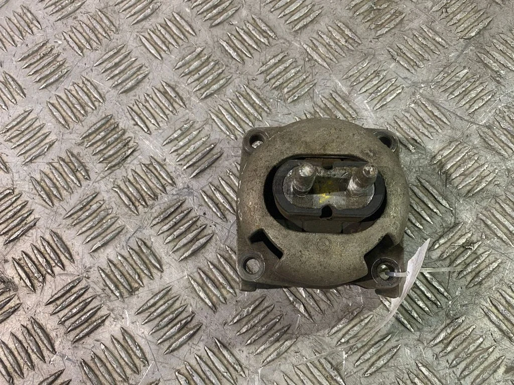 Gearbox mount A1662401116
