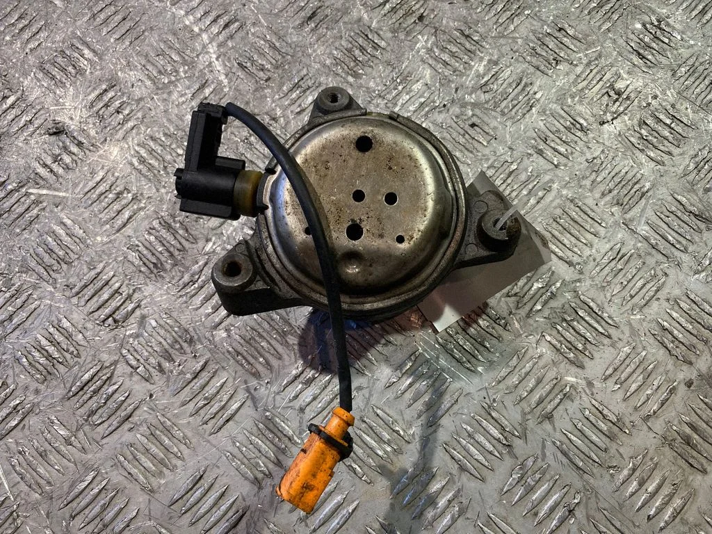 Gearbox mount 4H0399152AT