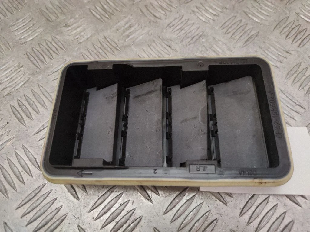 Ventilatsioonirest 6H5219K502AB