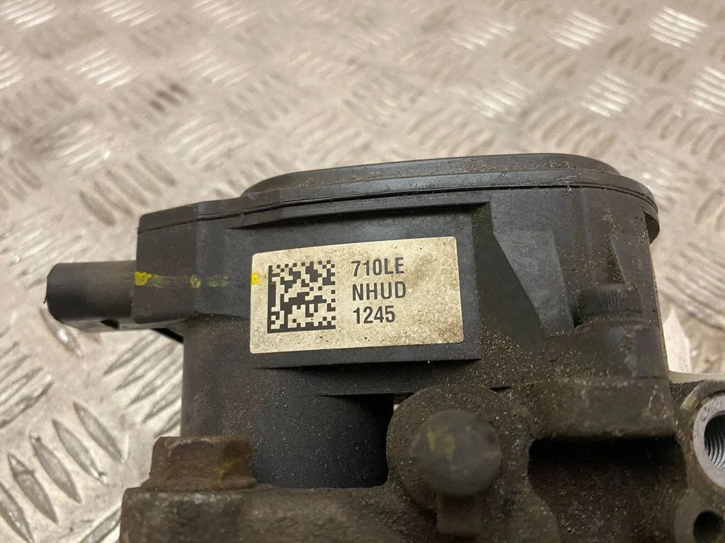 Rear brake caliper 710LE