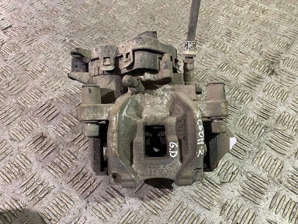 Rear brake caliper 32287420