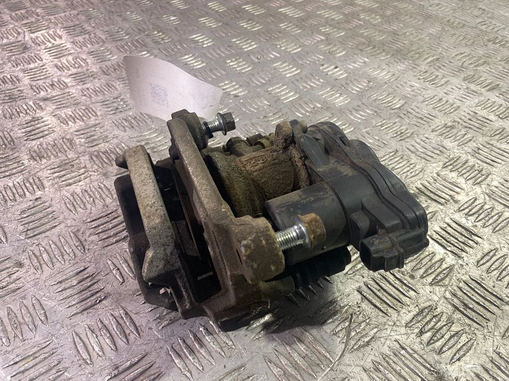 Rear brake caliper 1709034669M