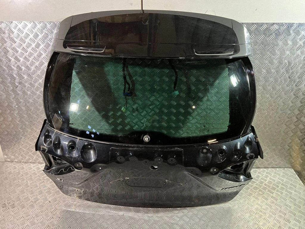 Tagaluuk (pakiruumi)