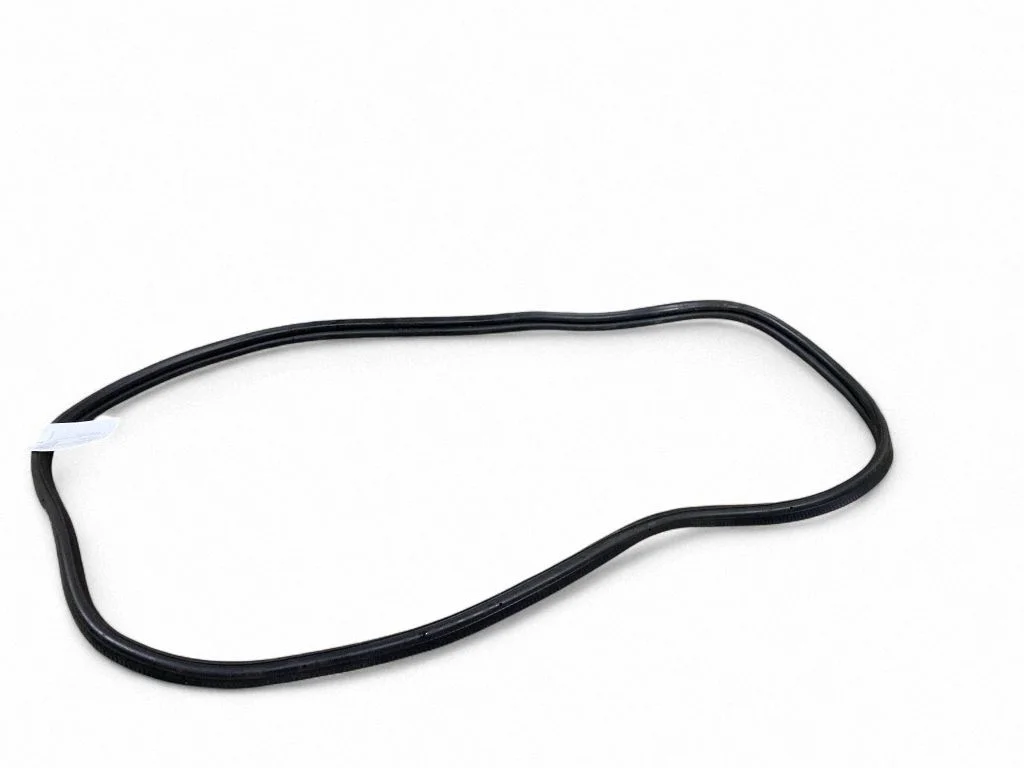 Loading door rubber seal (on body) 7304538 – BMW M2 F87 (2015-2021)