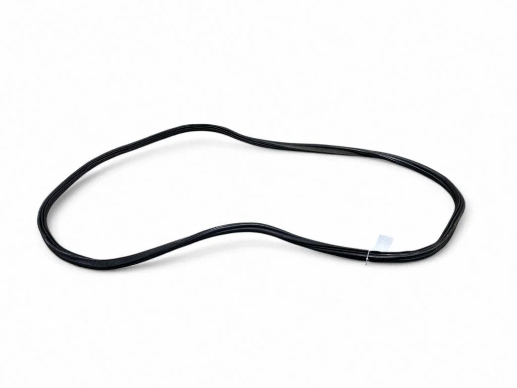 Loading door rubber seal (on body)