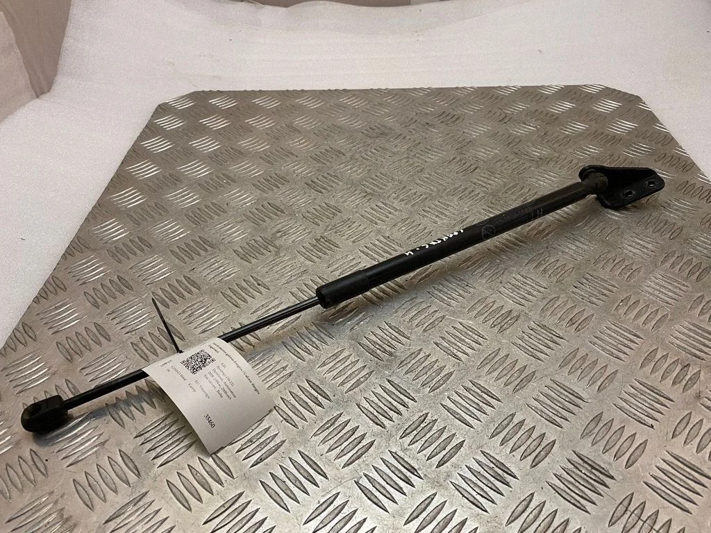Tailgate/trunk strut/damper – KIA Sportage (2016-2021)