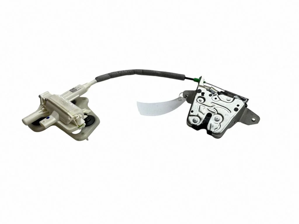 Tailgate/trunk/boot lock/catch/latch A0997400600