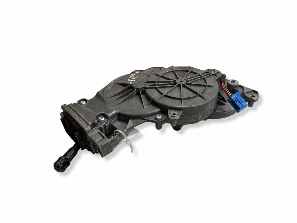 Tagaluugi sulgemismootor A2137605600