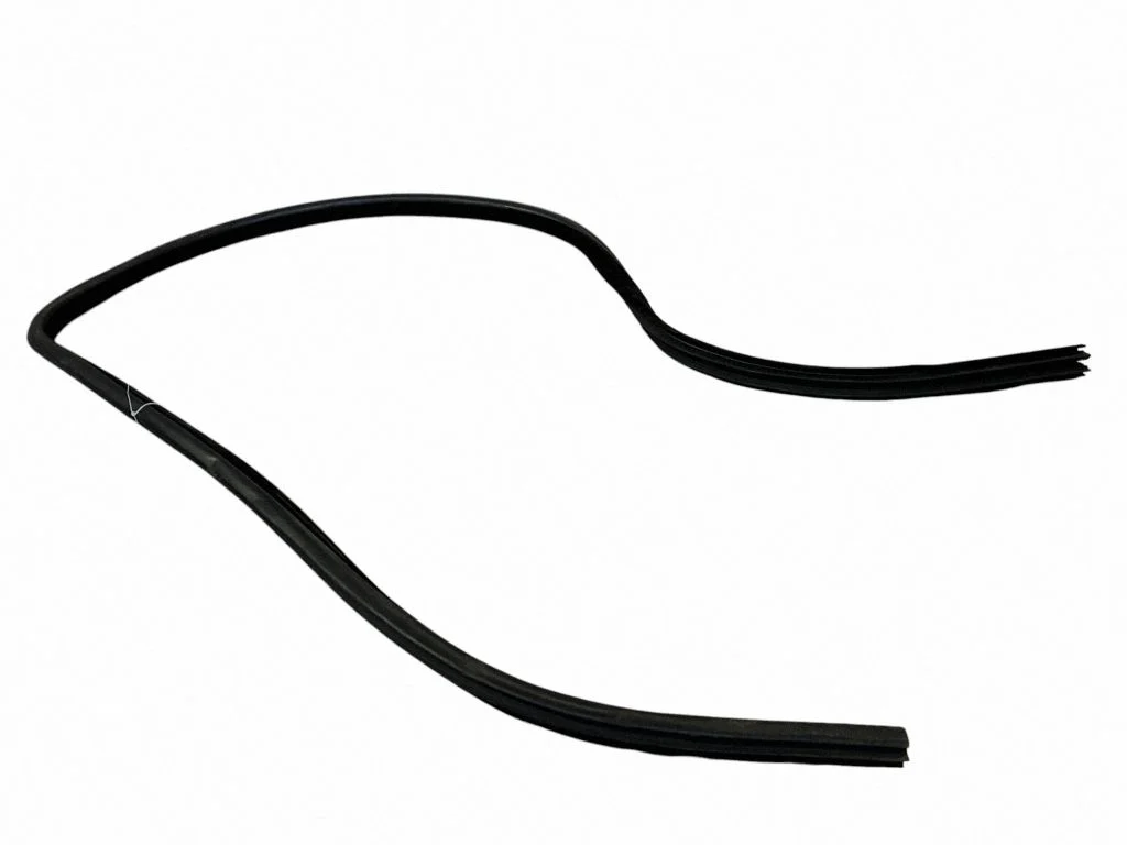 Esiukse tihend (kere pool) J8A220708A