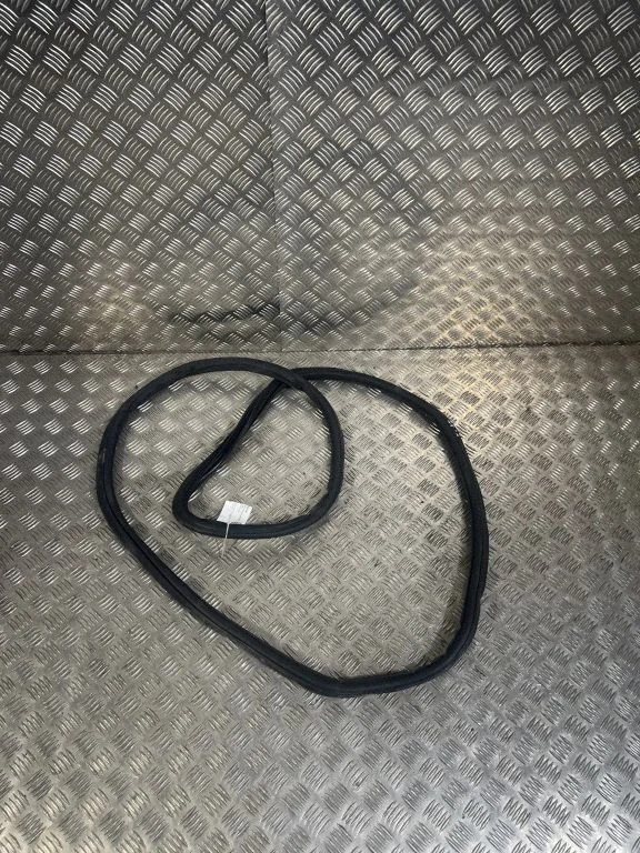 Front door rubber seal 80A831721B
