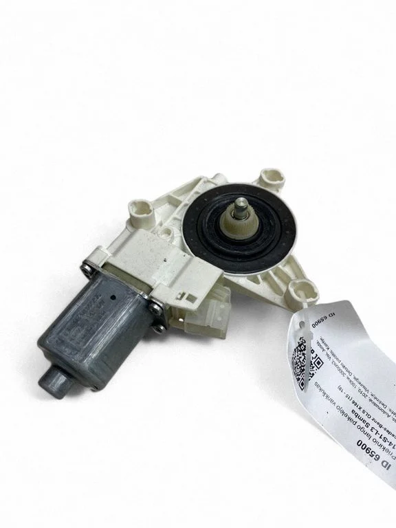 Front door window regulator motor A1669060201