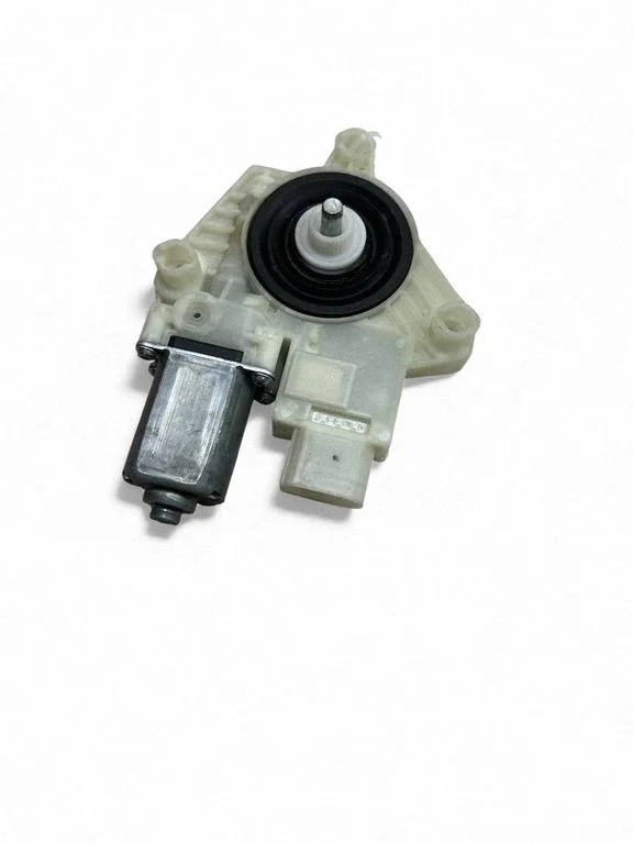 Front door window regulator motor – BMW X3 G01 (2018-2024)