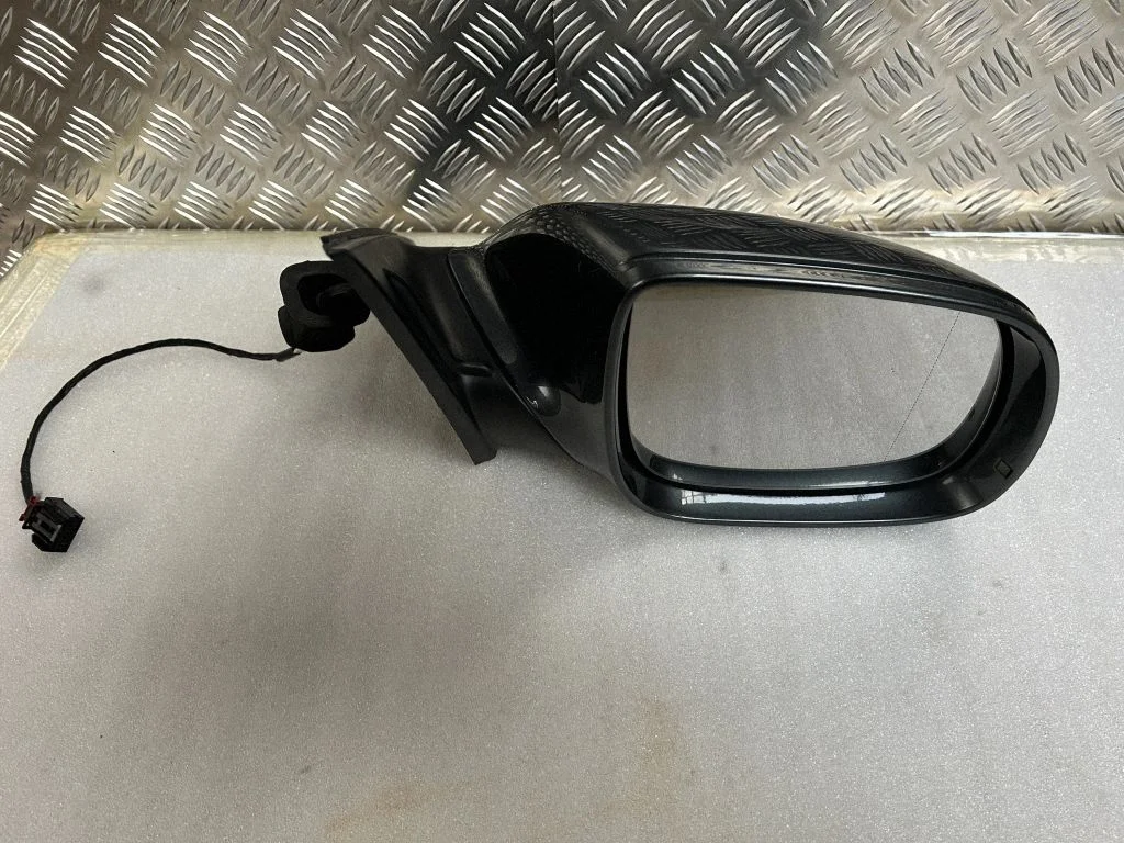 Front door electric wing mirror 8R285741001C