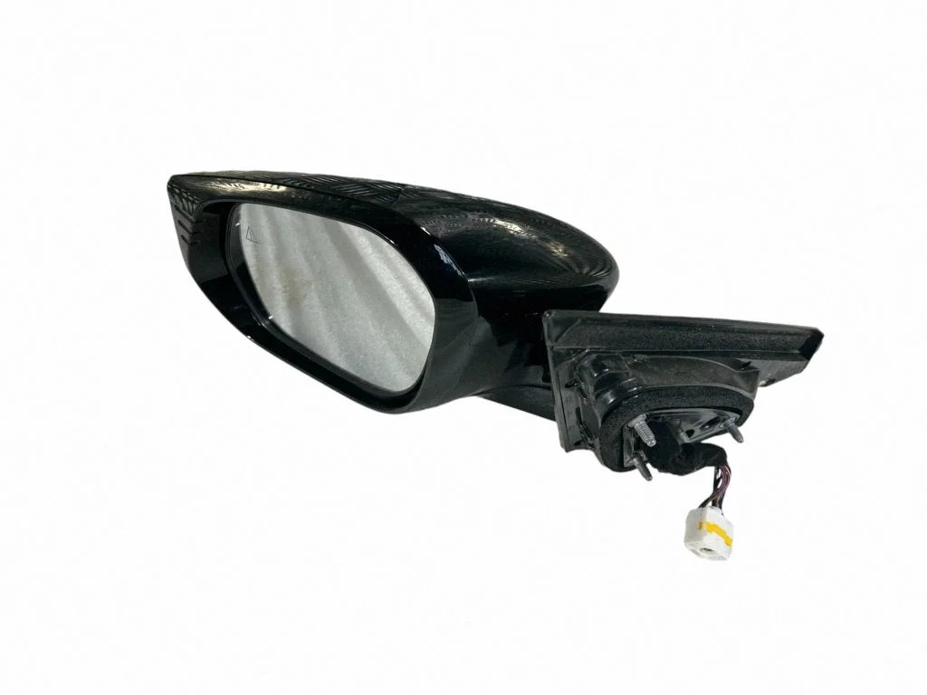 Esiukse elektriline välispeegel E130410045
