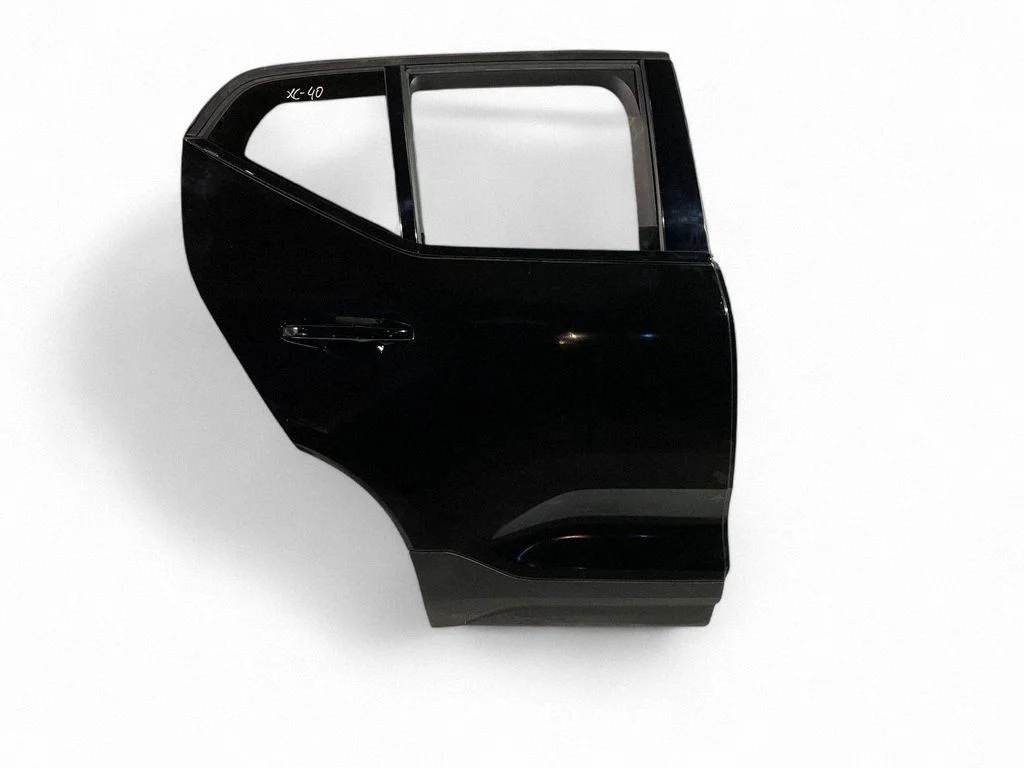 Rear door – right