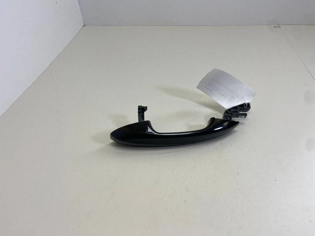 Tagaukse välimine käepide 0997601559