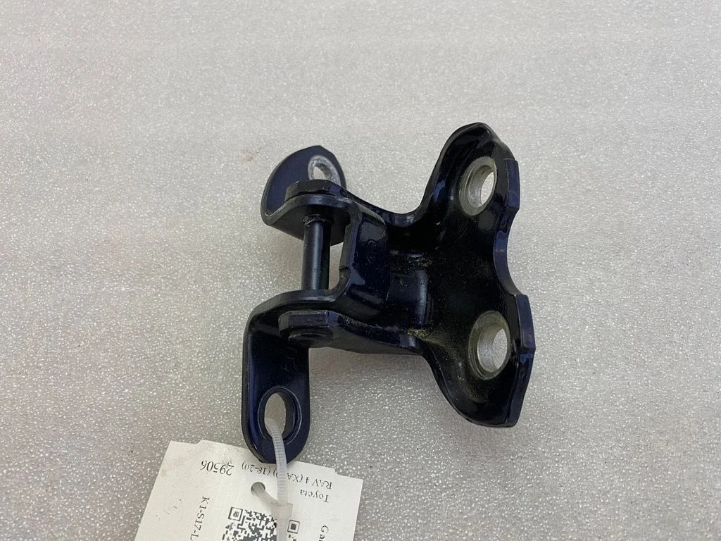 Rear door upper hinge – right