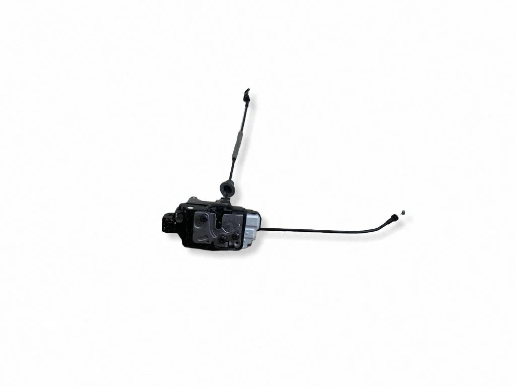 Aizmugurējo durvju slēdzene 31462447