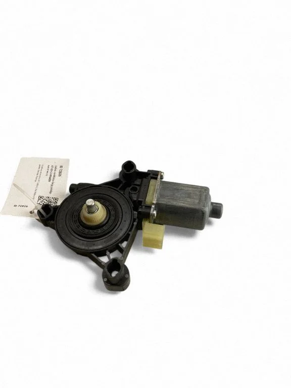 Tagaukse aknatõstuki mootor 8W0959801