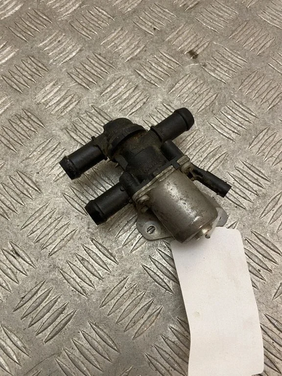 Elektriline lisatsirkulatsioonipump – Volvo XC90 (2014-)