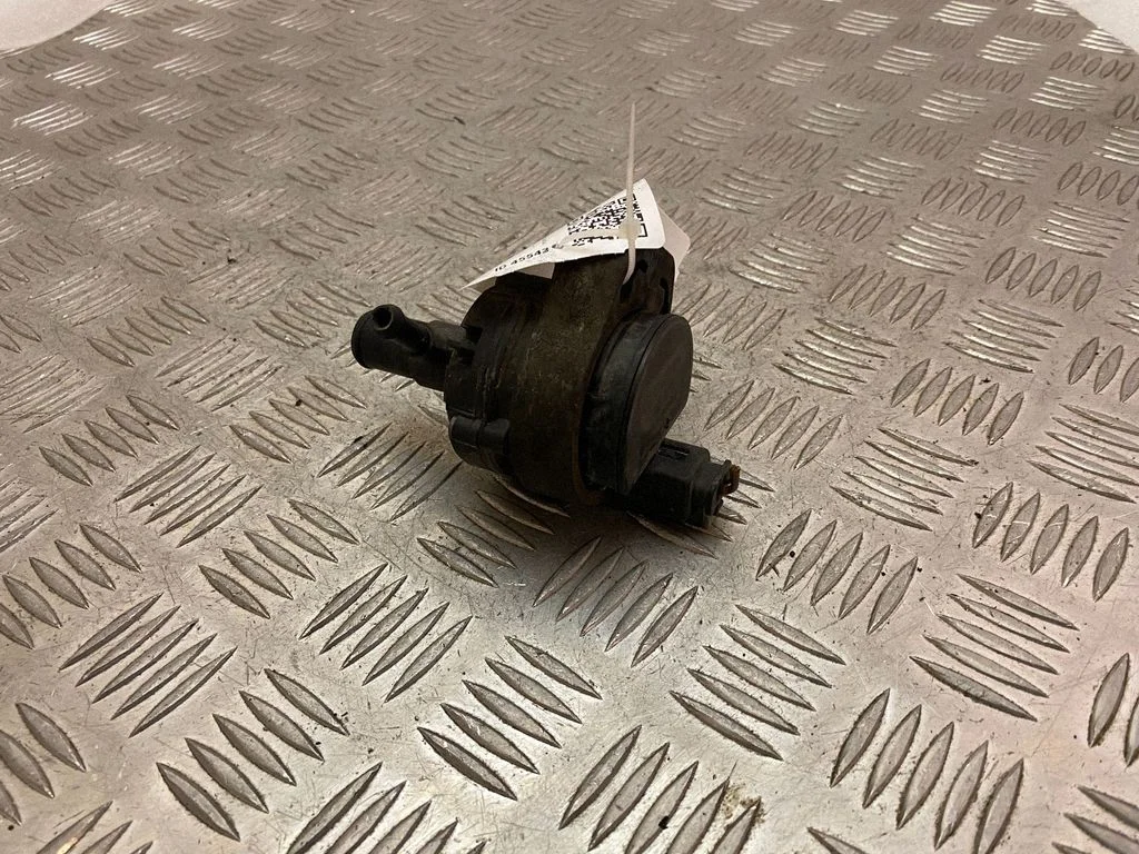 Electric auxiliary coolant/water pump – Mercedes-Benz S-Class W222 (2013-)