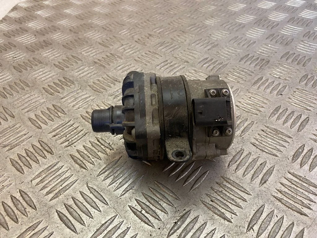 Electric auxiliary coolant/water pump 31338384