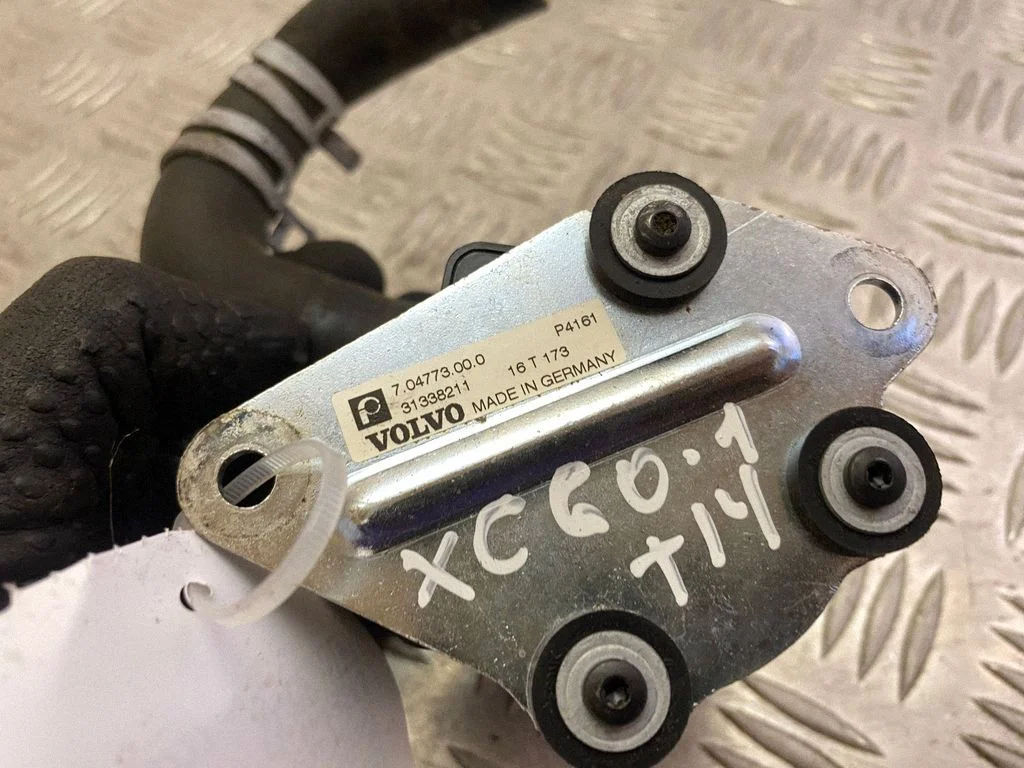 Electric auxiliary coolant/water pump 31338211