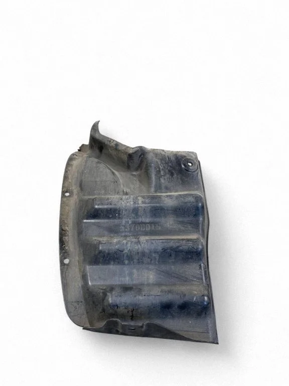 Rear arch fender liner splash guards 5370B015
