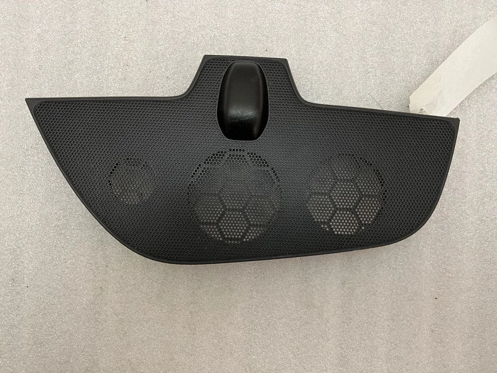 Dash center speaker trim cover – KIA Sportage (2016-2021)
