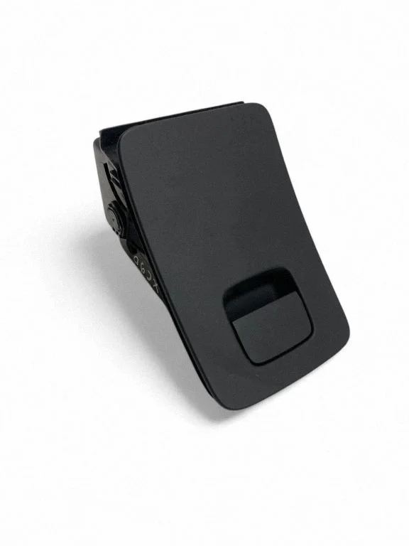 Glove box – Volvo XC90 (2014-)