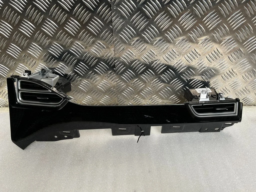 Dashboard glove box trim 109688000A