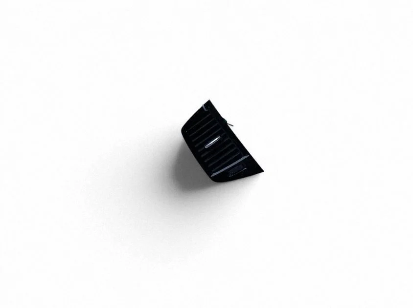 Dash center air vent grill – Volvo XC90 (2014-)