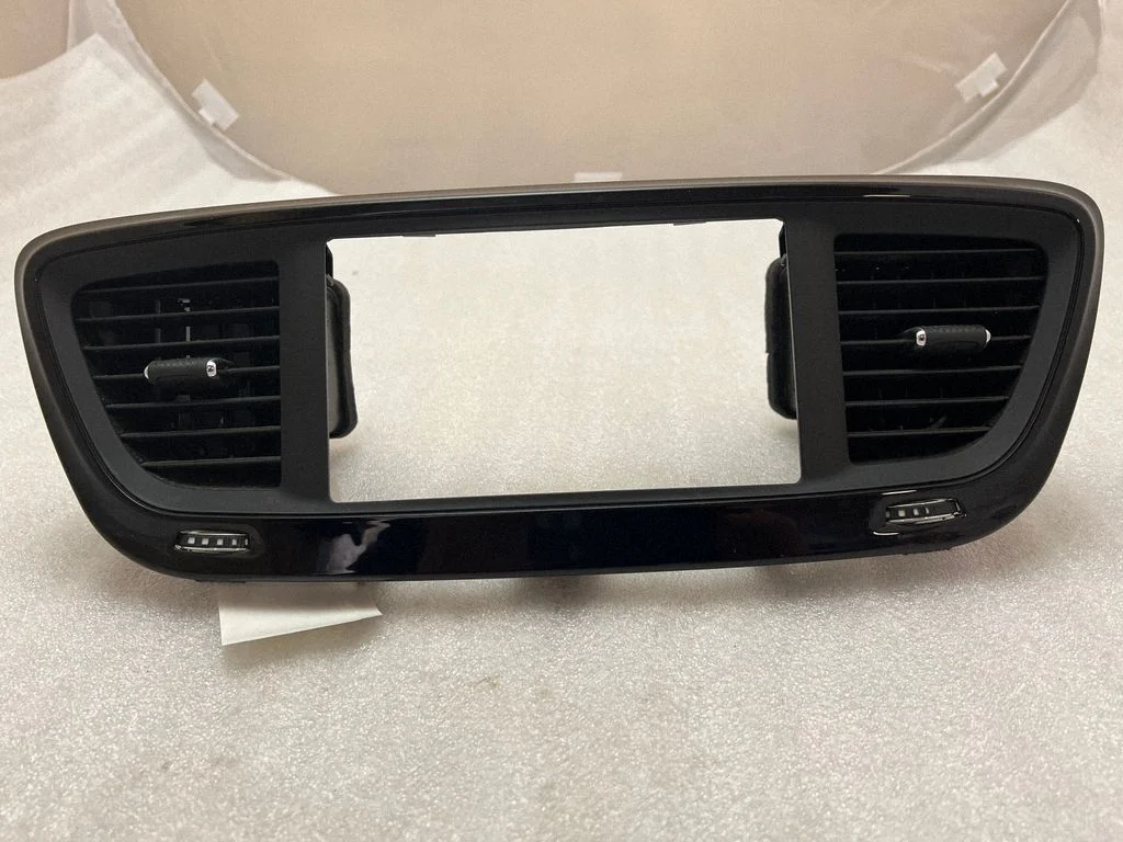 Dash center air vent grill 5SC91DX8AB
