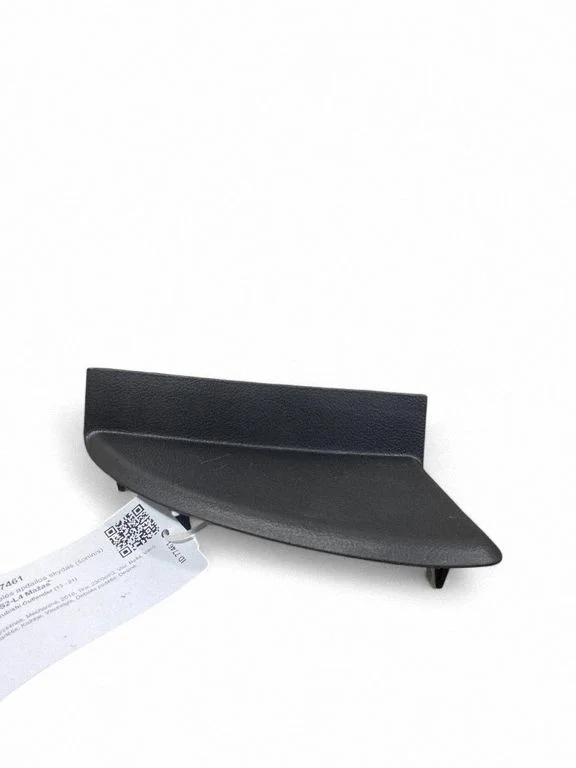 Paneļa apdares panelis (sānu) 8002B130