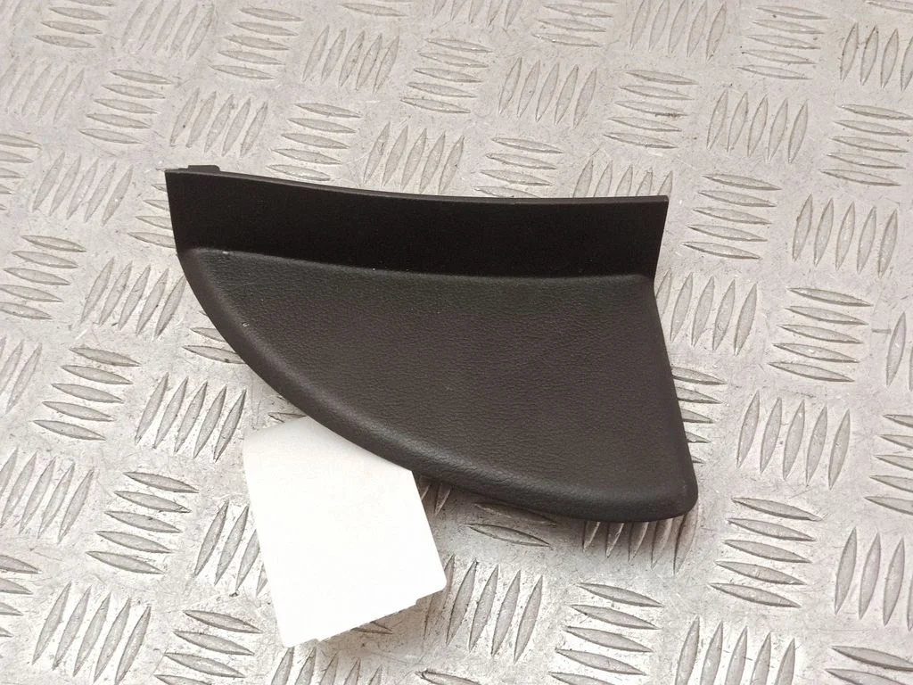 Dashboard side end trim 8002B130
