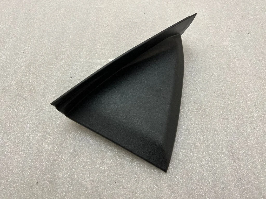 Paneļa apdares panelis (sānu) J9C304480A