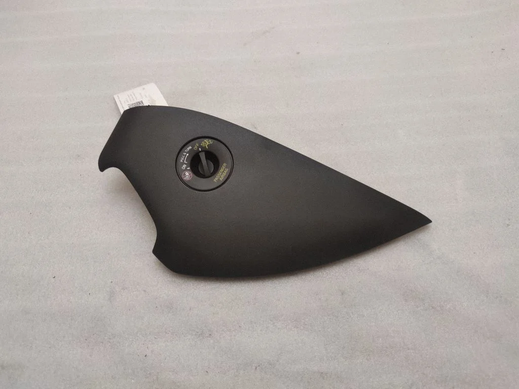 Dashboard side end trim – Volvo S90, V90 (2016-)