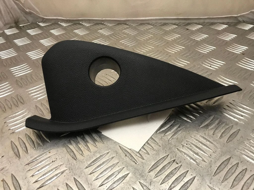 Dashboard side end trim FR3B038448