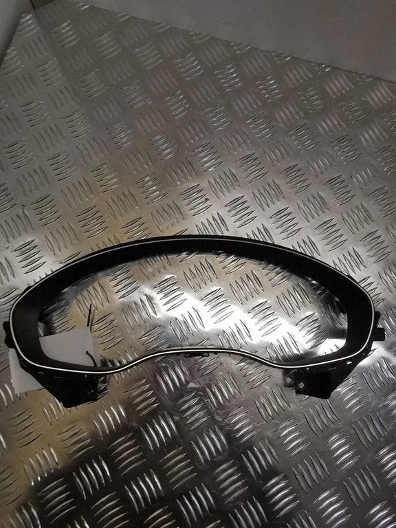 Dashboard trim 4G1857115B