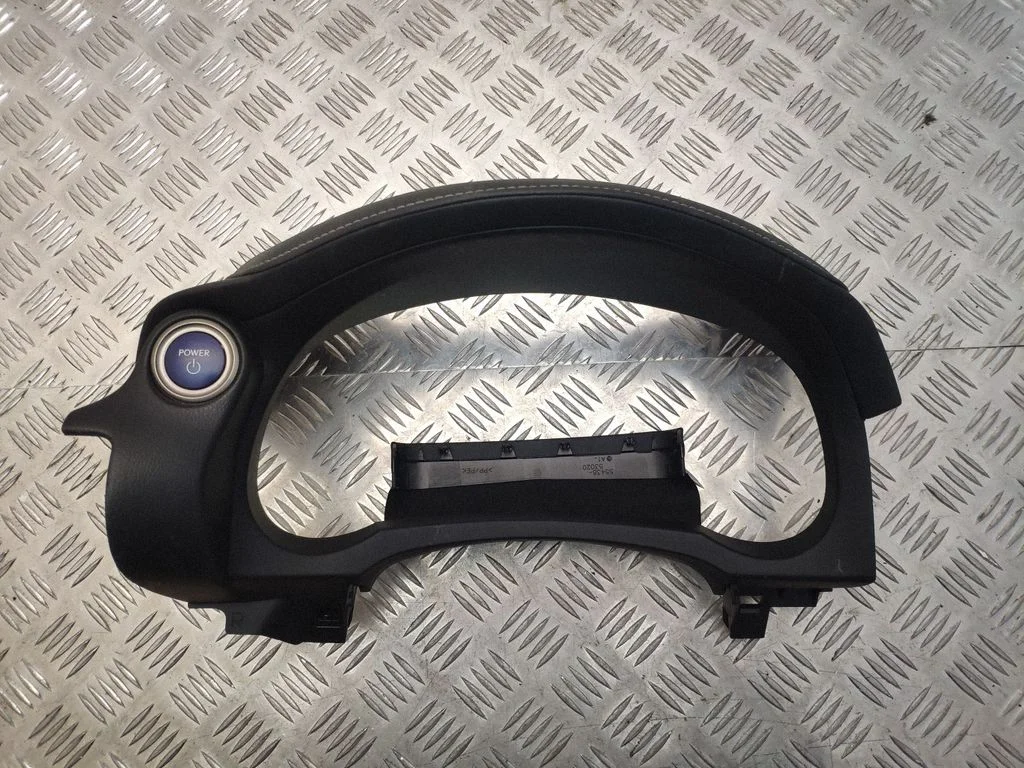 Dashboard trim 5543853020
