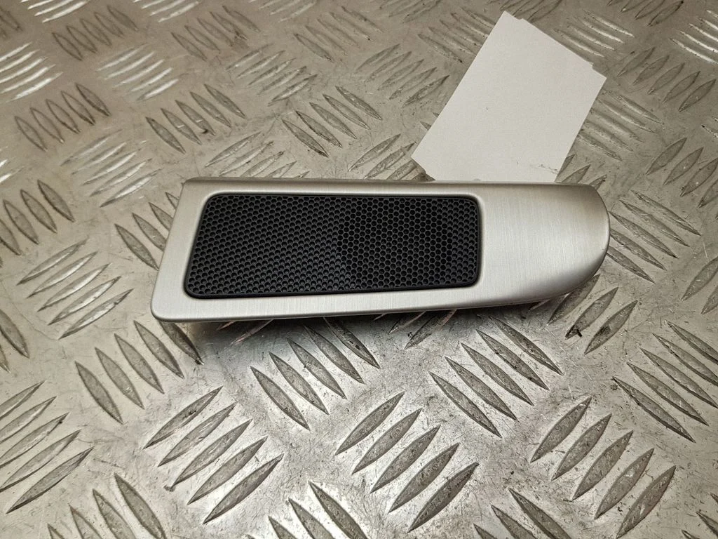 Side speaker trim/cover 4H0868143