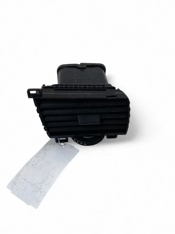 Dashboard side air vent grill/cover trim 5565048110