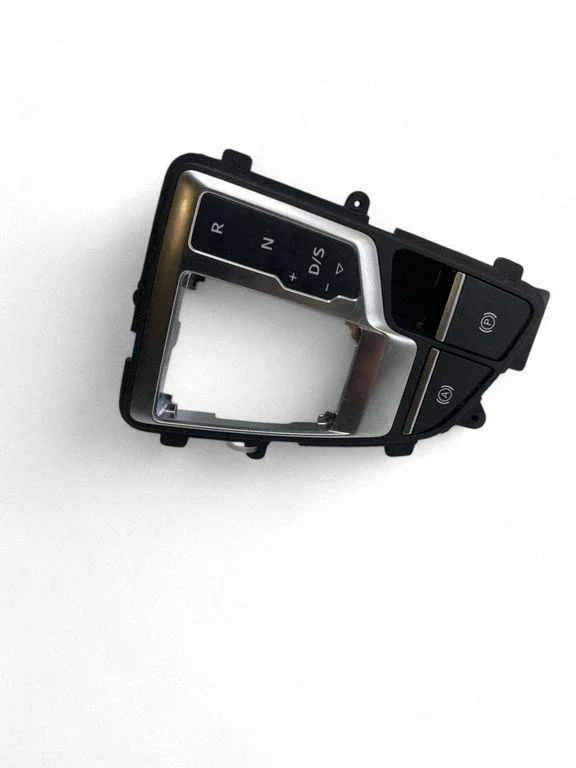 Gear shifter surround trim plastic 4M2713111F