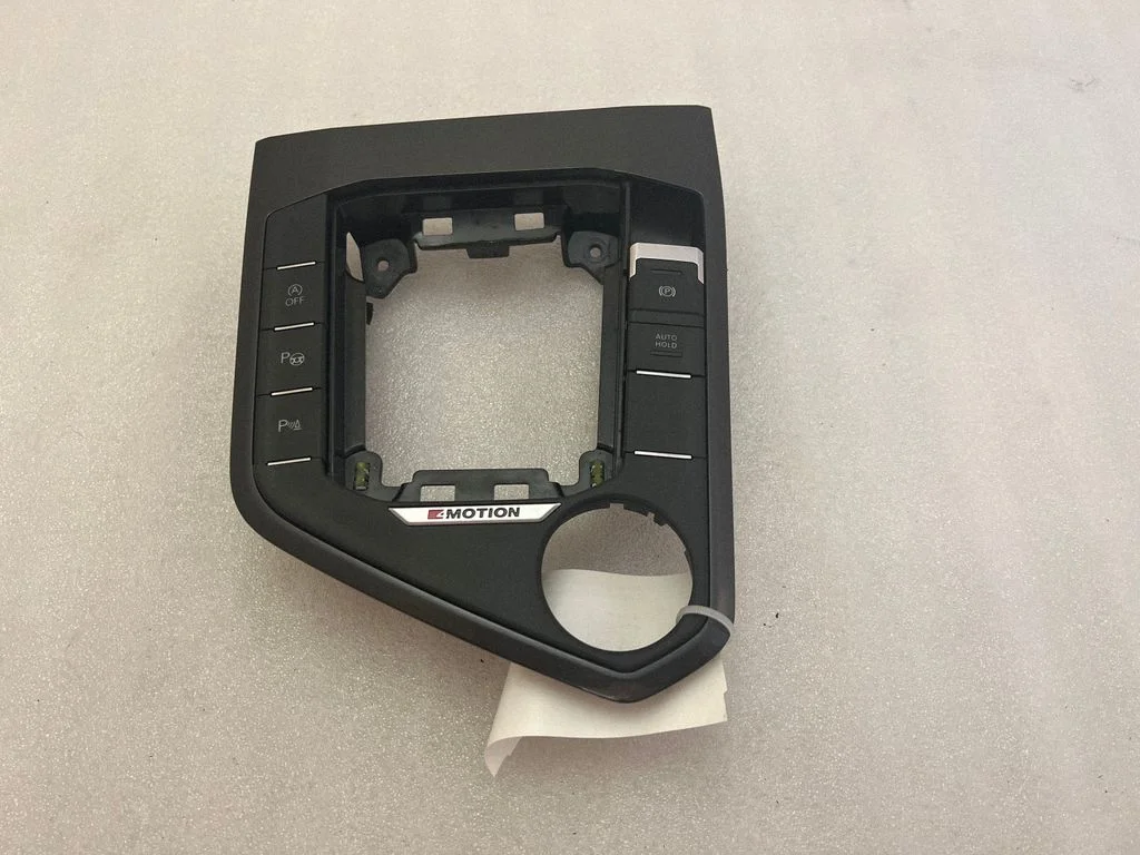 Pārnesumu pārslēga sviras apdare (plastmasas) – Volkswagen Tiguan Allspace (2017-)