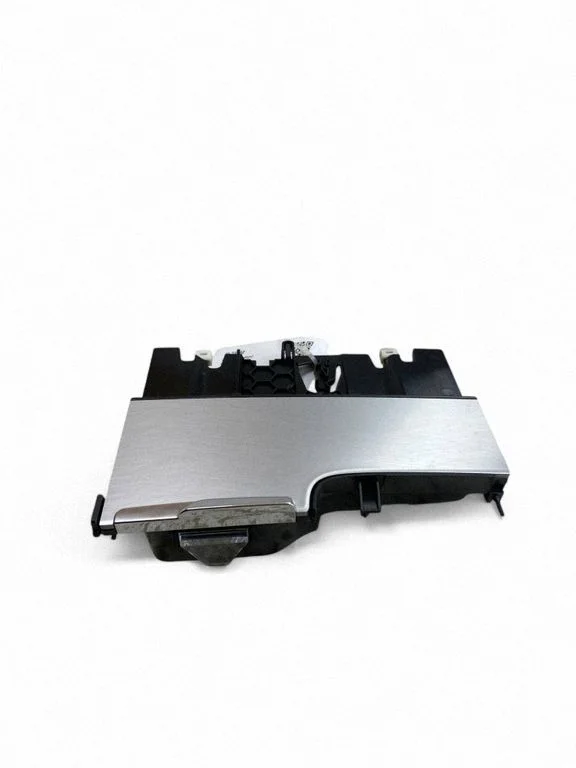 Ashtray (front) 31377379
